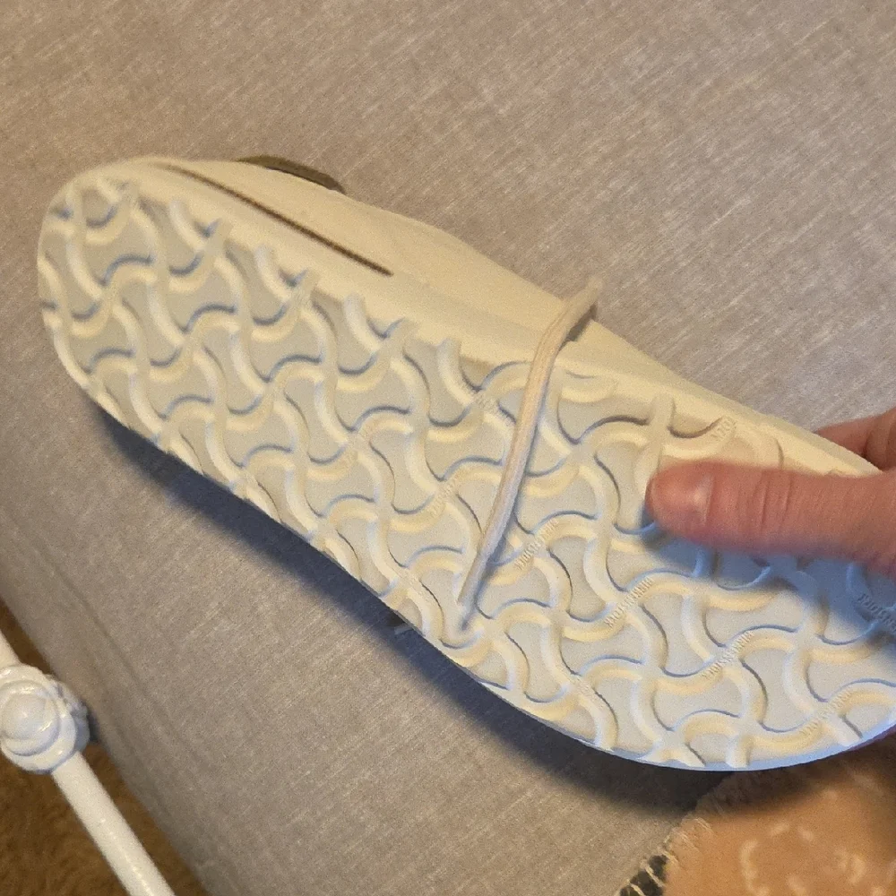 Birkenstock Cream and Gray Athletic Sneakers